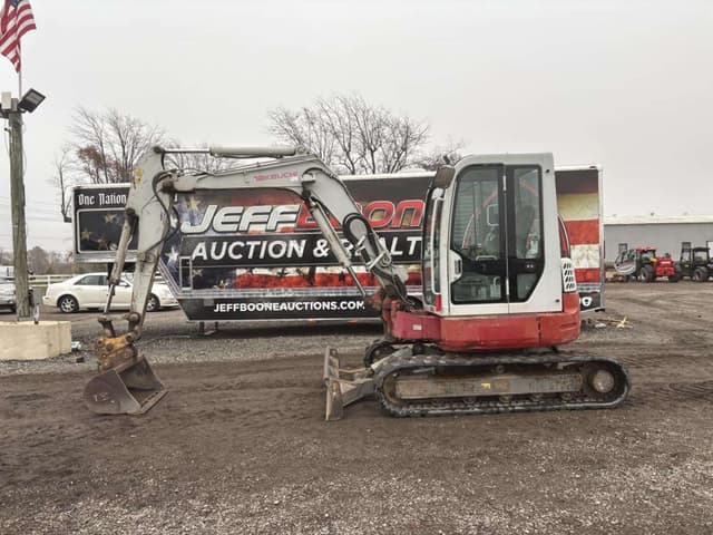 Image of Takeuchi TB158FR equipment image 1