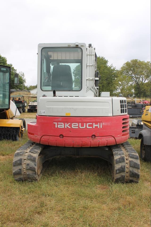 Image of Takeuchi TB180FR equipment image 4