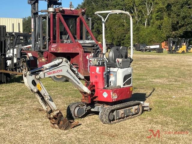 Image of Takeuchi TB210R equipment image 3
