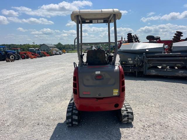 Image of Takeuchi TB216 equipment image 3