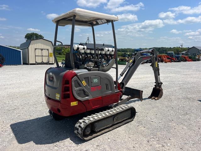 Image of Takeuchi TB216 equipment image 4
