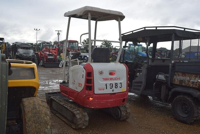 Image of Takeuchi TB216 equipment image 1