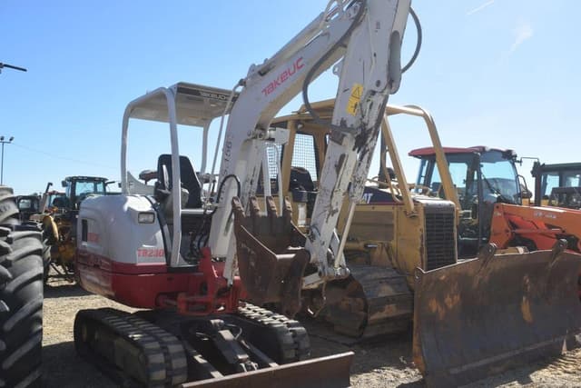 Image of Takeuchi TB230 equipment image 3