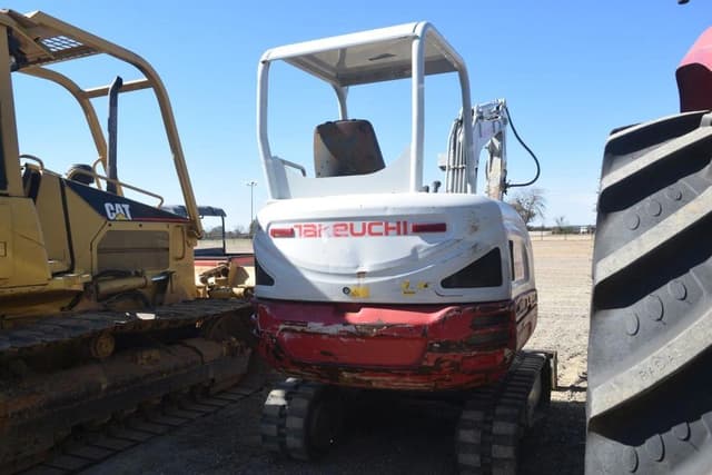 Image of Takeuchi TB230 equipment image 2