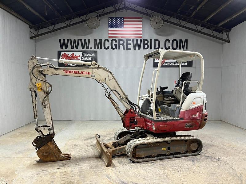 Image of Takeuchi TB230 Primary image