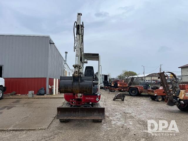 Image of Takeuchi TB230 equipment image 2