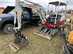 Takeuchi TB230 Equipment Image0