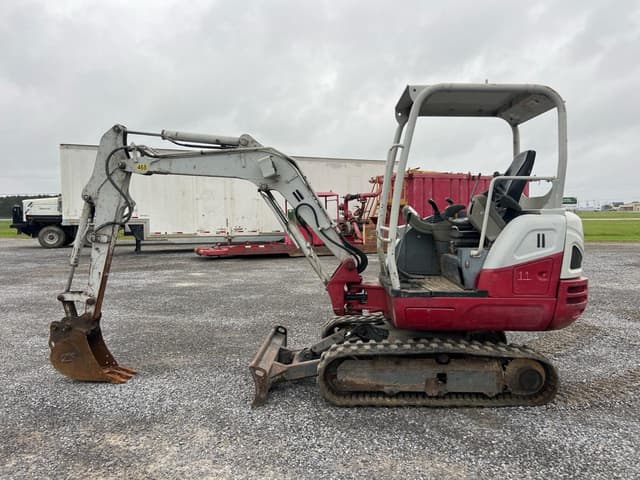 Image of Takeuchi TB230 equipment image 1
