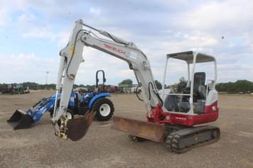 Main image Takeuchi TB240