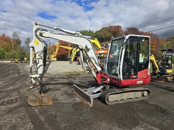 Main image Takeuchi TB240