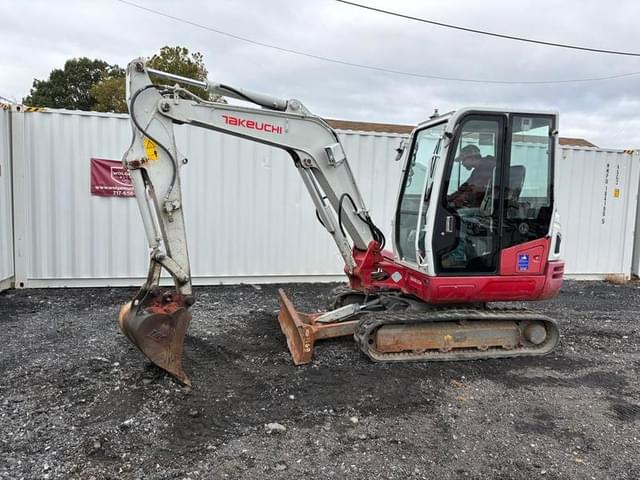 Image of Takeuchi TB240 equipment image 1