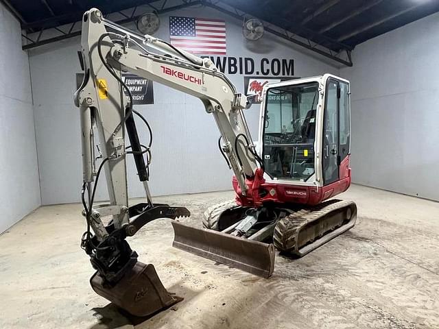 Image of Takeuchi TB240 equipment image 1