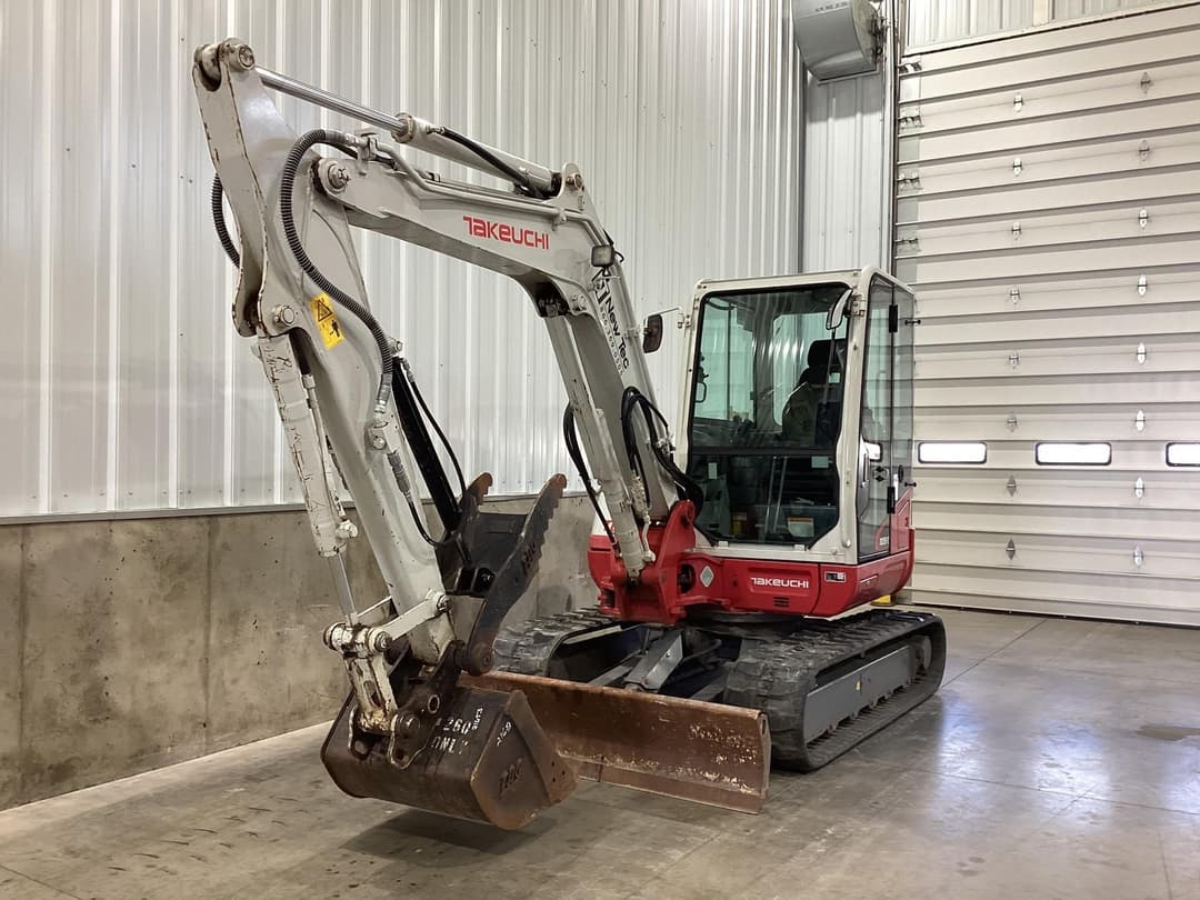 Image of Takeuchi TB250-2 Image 1