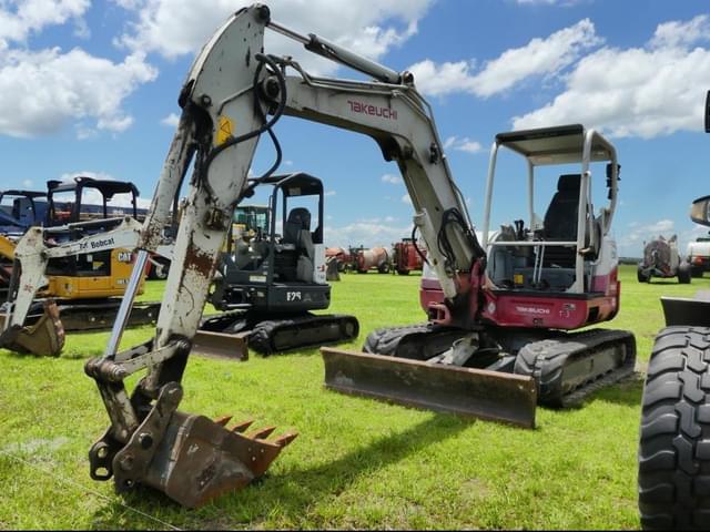 Image of Takeuchi TB260 equipment image 1