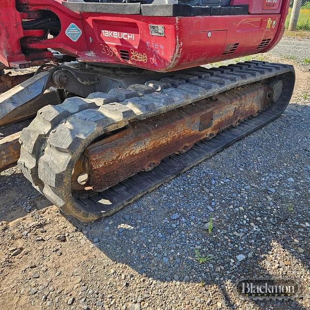 Image of Takeuchi TB260 equipment image 3