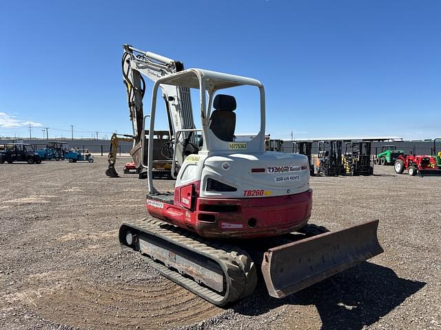 Image of Takeuchi TB260 equipment image 1