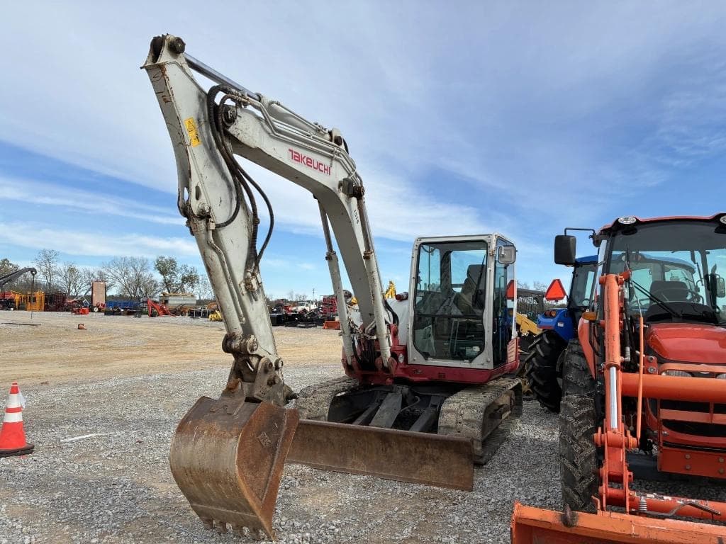 Image of Takeuchi TB285 Primary image