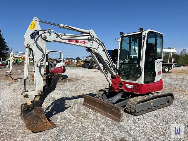 Image of Takeuchi TB335R equipment image 1