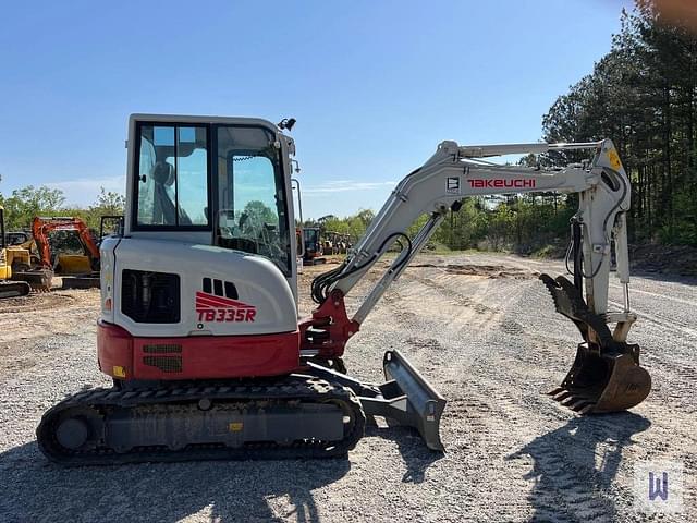 Image of Takeuchi TB335R equipment image 3