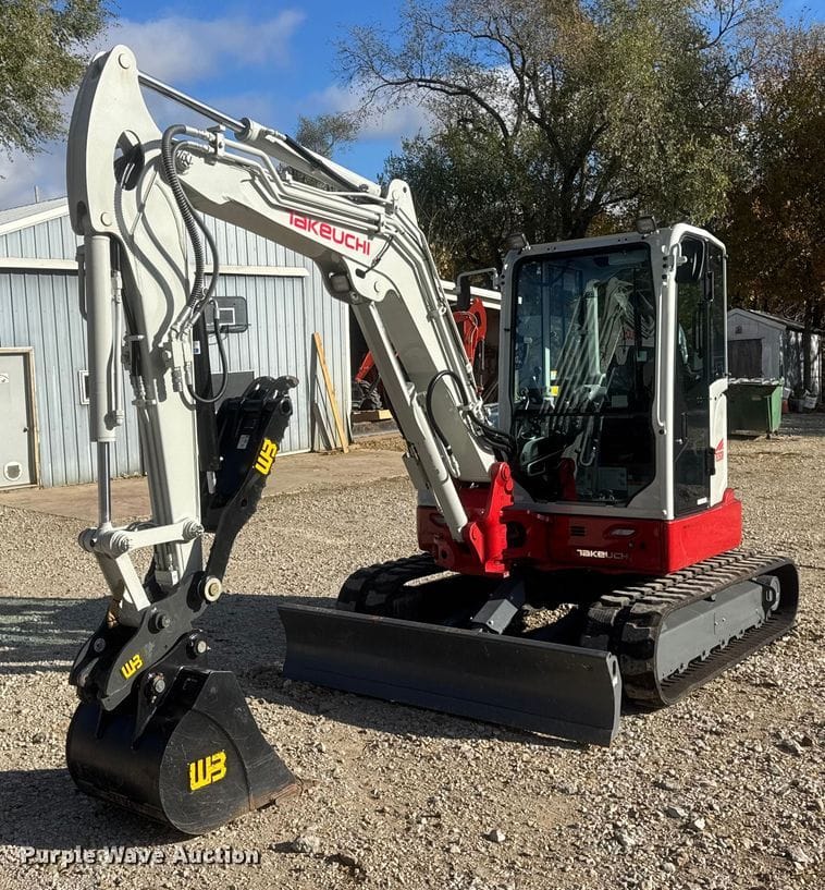 Takeuchi TB350R Equipment Image0