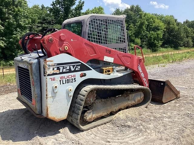 Image of Takeuchi TL12V2 equipment image 4