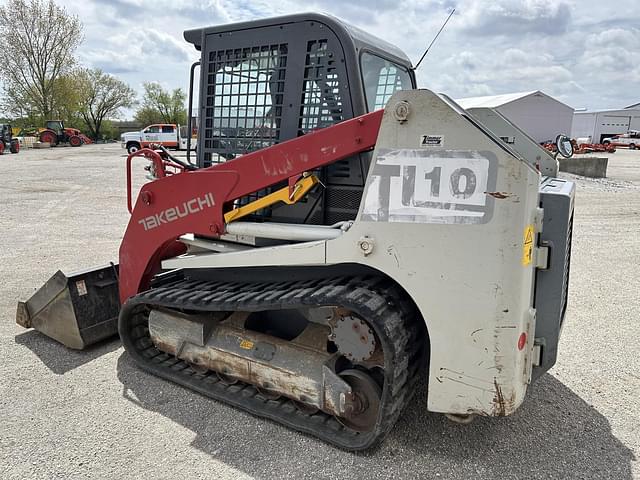 Image of Takeuchi TL10 equipment image 3