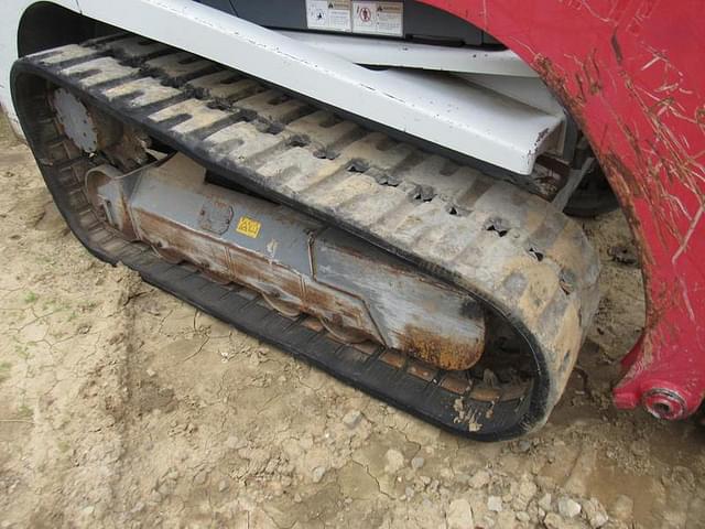 Image of Takeuchi TL10 equipment image 4