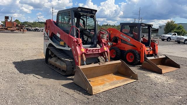 Image of Takeuchi TL10 equipment image 2