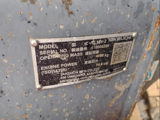 Image of Takeuchi TL10V2 equipment image 4