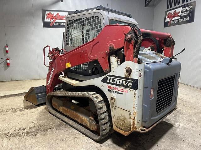 Image of Takeuchi TL10V2 equipment image 2