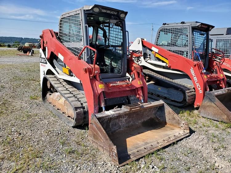Takeuchi TL10V2 Equipment Image0