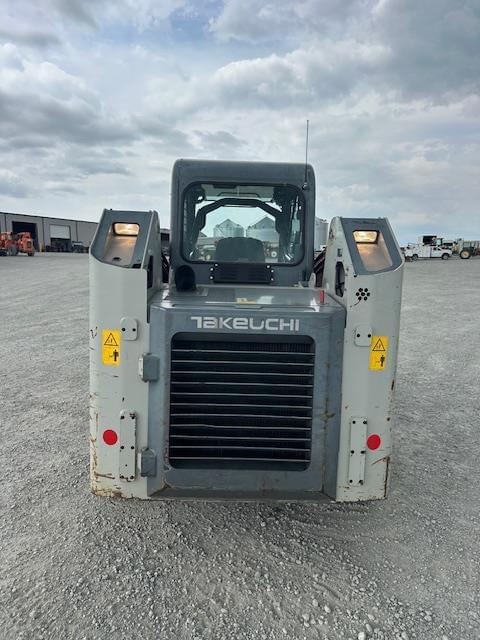 Image of Takeuchi TL12 equipment image 3