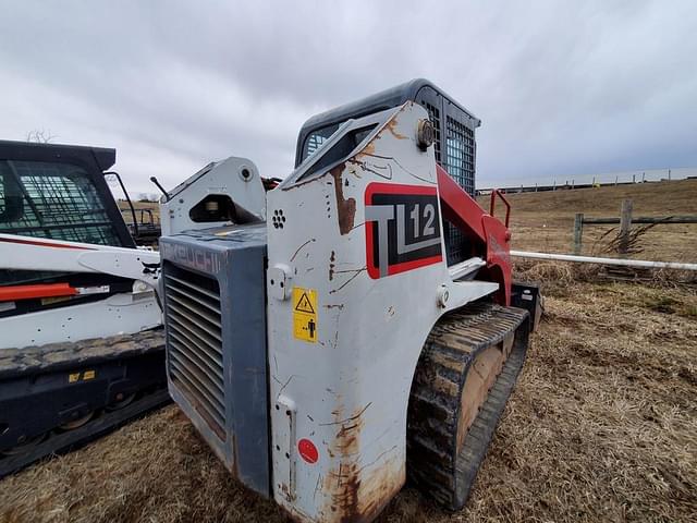 Image of Takeuchi TL12 equipment image 3