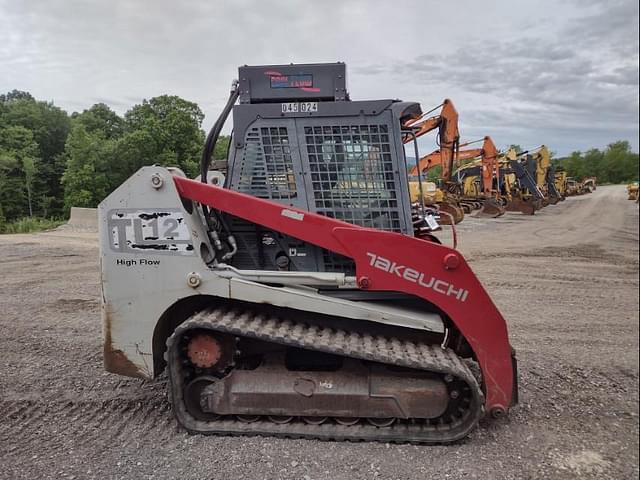Image of Takeuchi TL12 equipment image 2