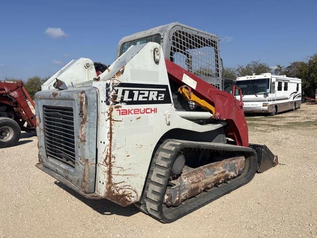 Image of Takeuchi TL12R2 equipment image 4