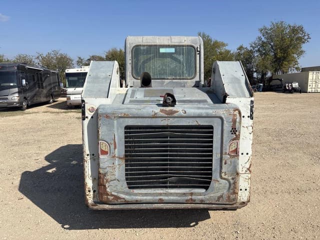 Image of Takeuchi TL12R2 equipment image 3