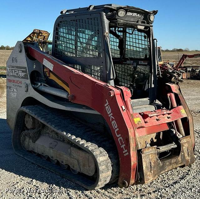 Image of Takeuchi TL12R2 equipment image 2