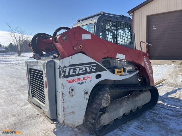 Image of Takeuchi TL12V2 equipment image 4