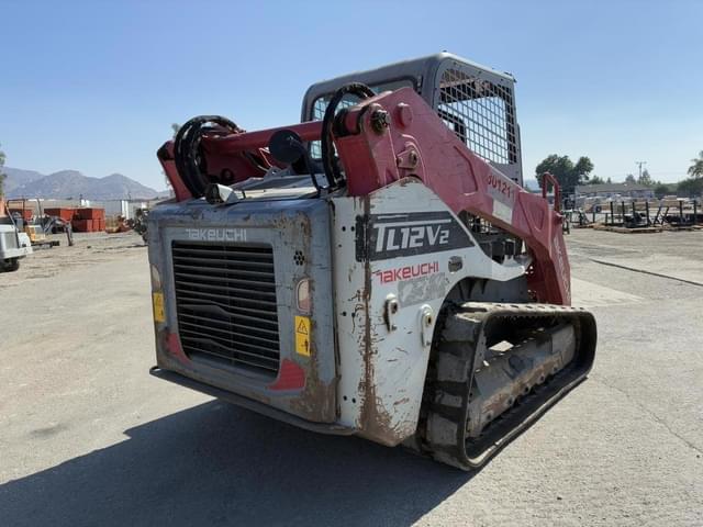 Image of Takeuchi TL12V2 equipment image 2
