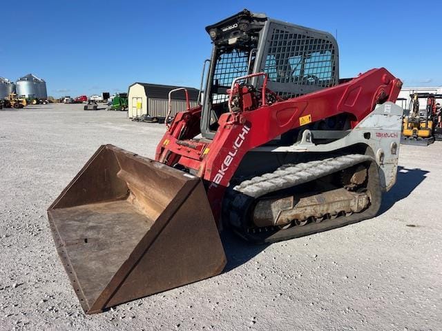Takeuchi TL12V2 Equipment Image0