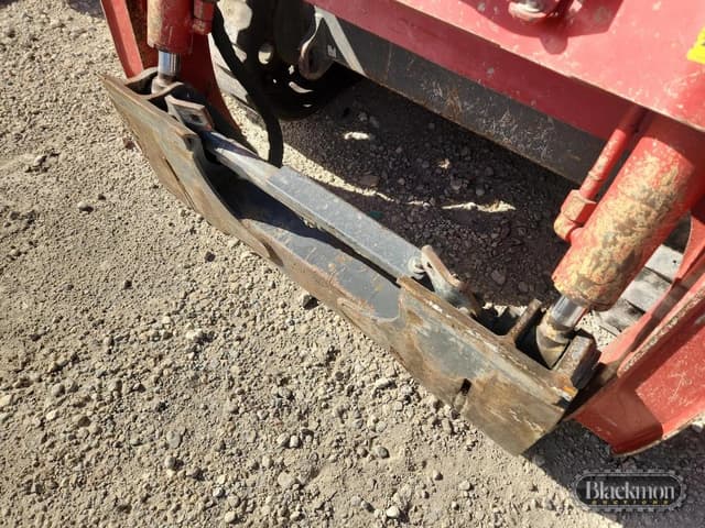 Image of Takeuchi TL12V2 equipment image 1