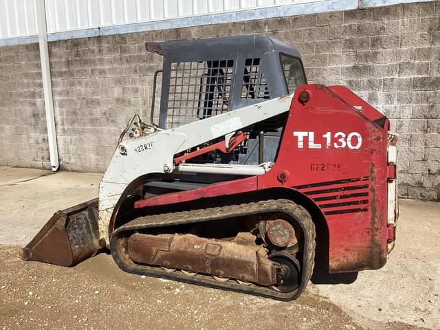 Image of Takeuchi TL130 equipment image 2