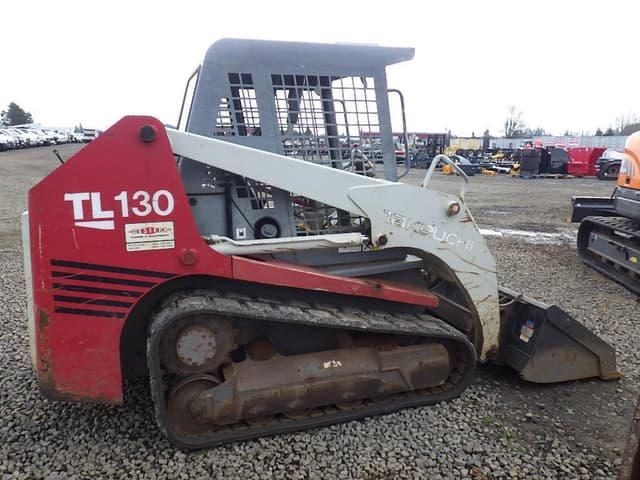 Image of Takeuchi TL130 equipment image 3