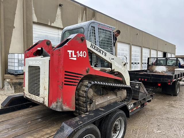 Image of Takeuchi TL140 equipment image 2