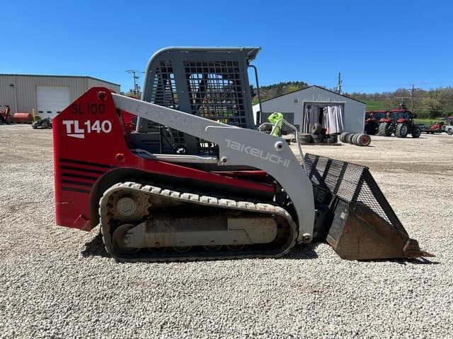 Image of Takeuchi TL140 equipment image 4