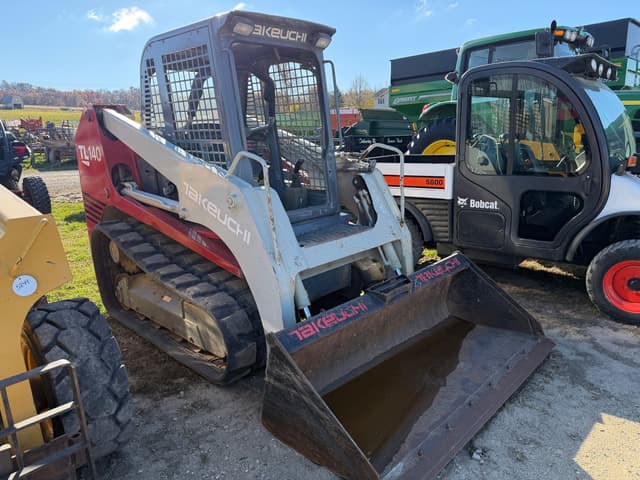 Image of Takeuchi TL140 equipment image 2