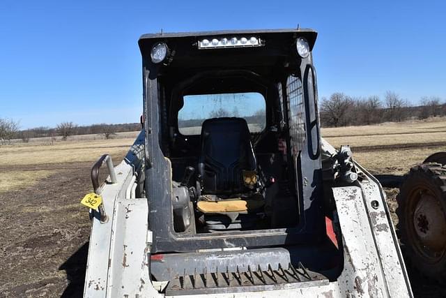 Image of Takeuchi TL140 equipment image 4