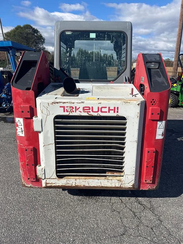 Image of Takeuchi TL230 equipment image 4