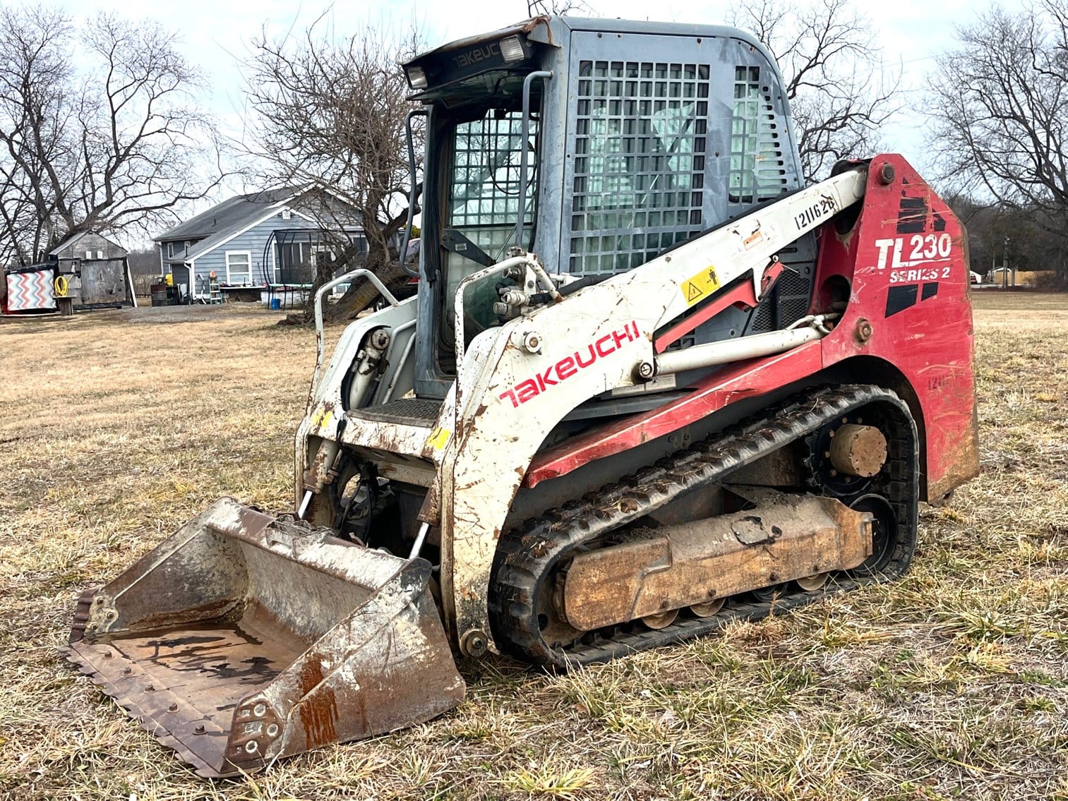Takeuchi TL230 Equipment Image0