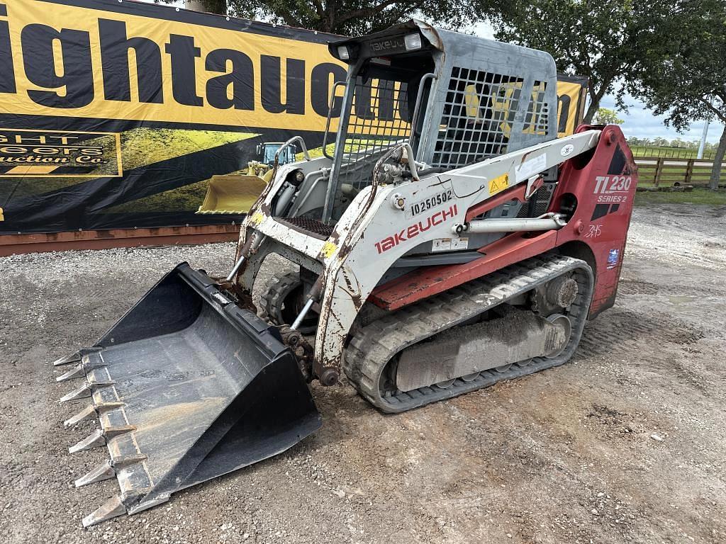 Image of Takeuchi TL230 Primary image